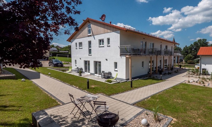 Osterwaal Apartment | Helles Appartement mit Balkon und kostenfreiem WLAN