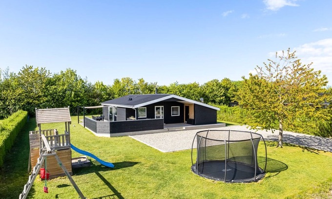 Skovmose House | "Helmtrud" - 700m from the sea by Interhome