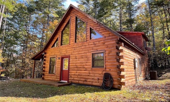 Murphy Cabin | Hemlock Heaven - wooded setting with easy access