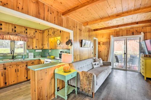 Limerick House | Henderson Harbor Cottage with Lake Access!