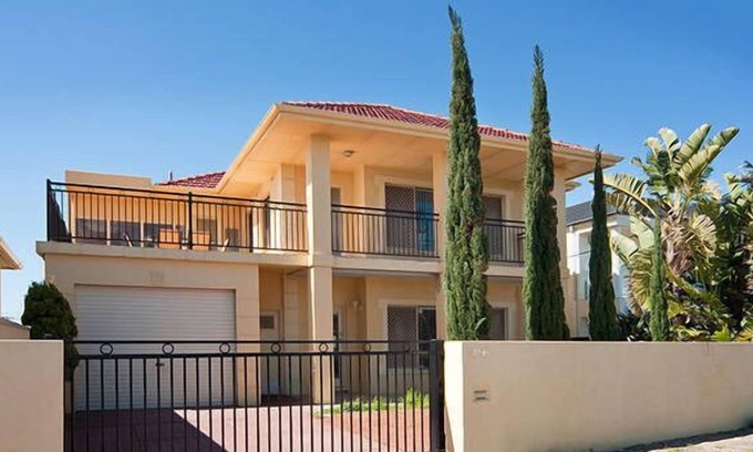 Henley Beach House | Henley Beach House