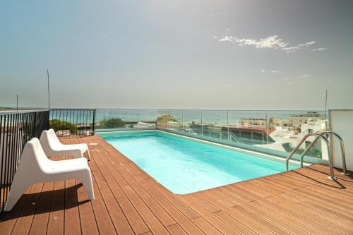 Lagos City Center Apartment | HENRI'S APARTMENTS - Pateo de Santo António