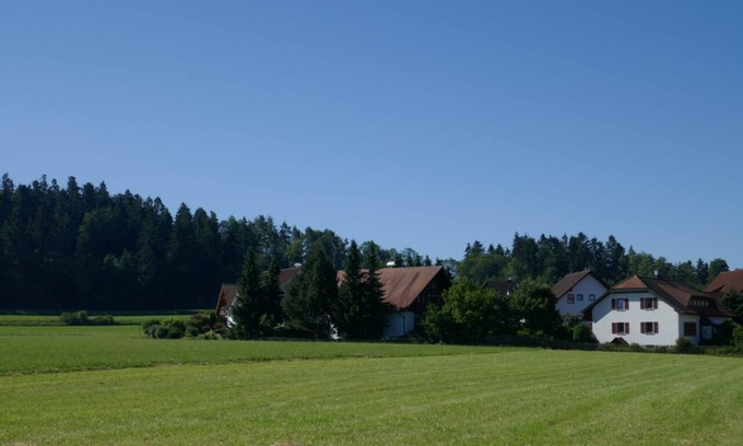 Bad Duerrheim Apartment | Here you have peace and can relax! Bad Dürrheim, outskirts of town, near lake