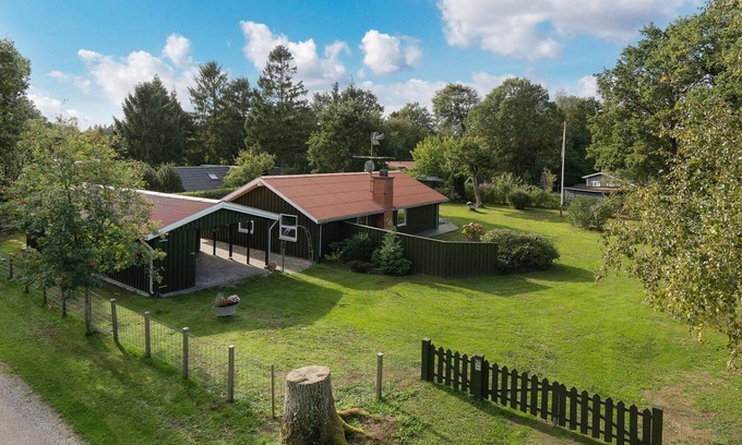 Fjellerup Strand House | "Hermand" - 700m from the sea by Interhome
