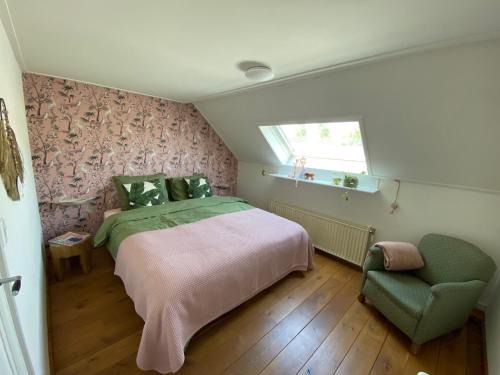 Haps Bed & Breakfast | het opgemaakte bed