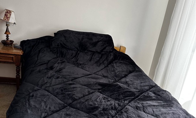 San Miguel Apartment | Hi, In the beatles zone of La Paz. A bedroom in a apartment.