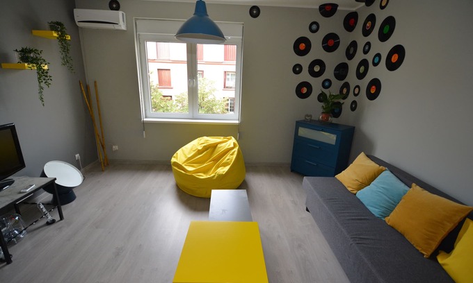 Dorcol Apartment | Hi! Looking for place to stay in Belgrade? Try Dorćol Dwellings Vinyl Apartment!