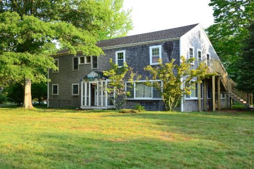 West Tisbury Hostel | HI Martha's Vineyard Hostel