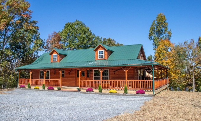 Elizaville Cabin | Hickory Ridge Cabin | 3 Bed, 2 Bath