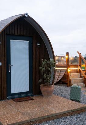 Malahide House | Hidden Acres- Luxury Glamping Pod Mint