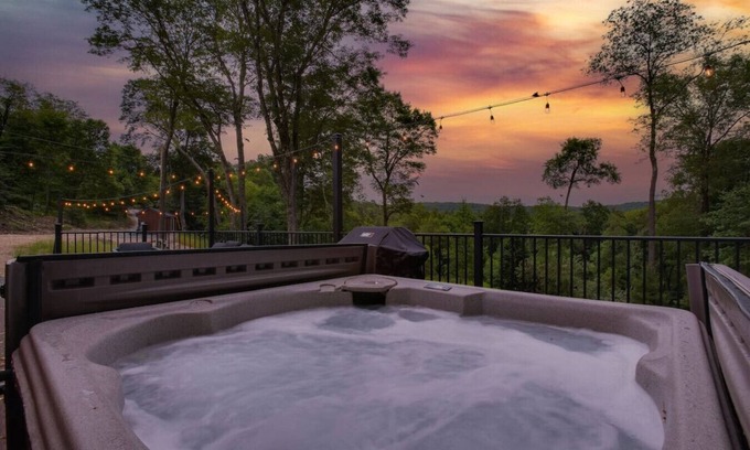 Shippenville Cabin | Hidden Creek Hideaway - Cozy Log Cabin w/Hot Tub, Fire Pit & Scenic Views