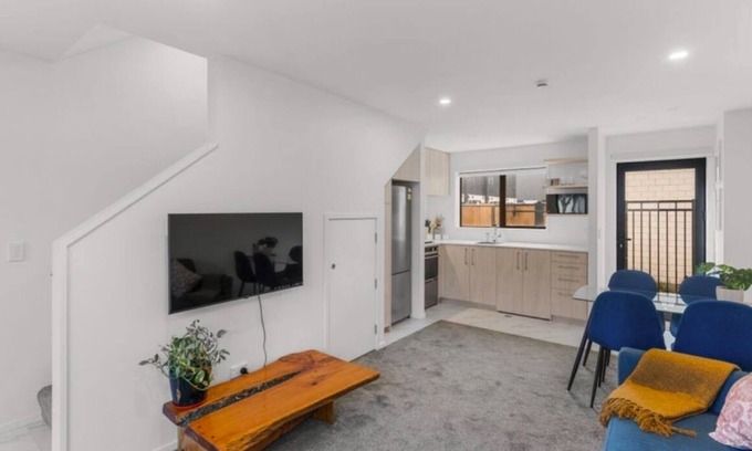 Addington House | Hidden Gem near Hagley Park in the city center