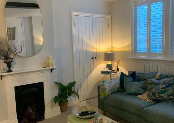 Salisbury Apartment | Hideaway Holiday Apartment