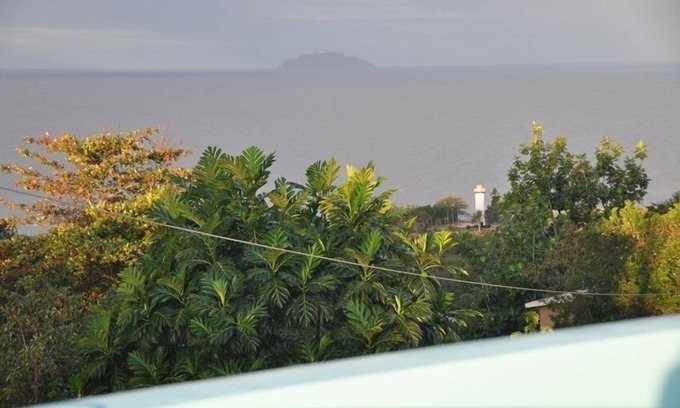 Puntas House | High End Amenities, Panoramic Sunset View, Roof Top Deck