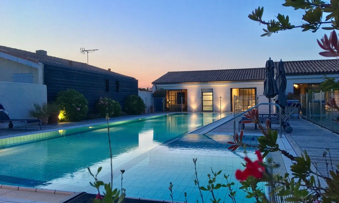 Sainte-Marie-de-Re House | High-end architect villa 350 m2, splendid swimming pool (20x5m), private cinema