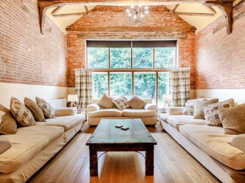 Foxley House | High House Barn - Uk36929