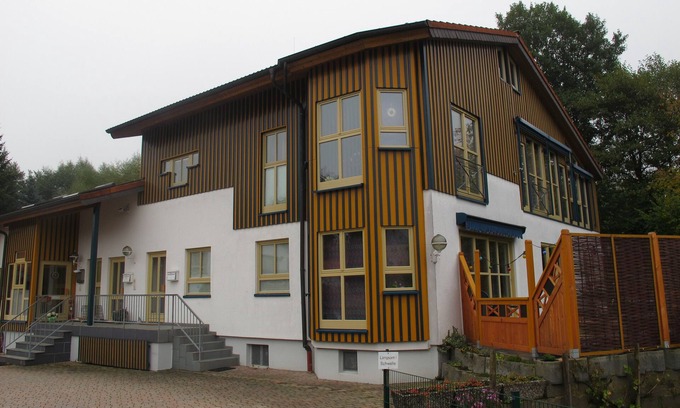 Jesberg Apartment | High-quality vacation apartment 106 sqm for up to 6 people, 3 bedrooms, near A49