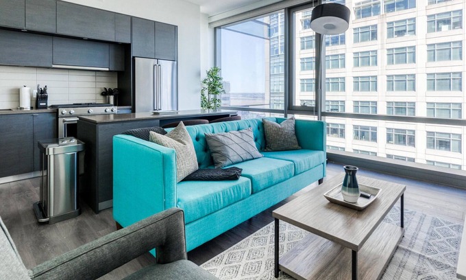 North Rosslyn Apartment | High-Rise Apt in Arlington VA