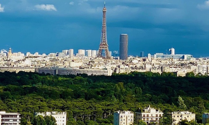 Puteaux Apartment | High Rise Stunning View on Eiffle Tower, Seine & Montmartre!