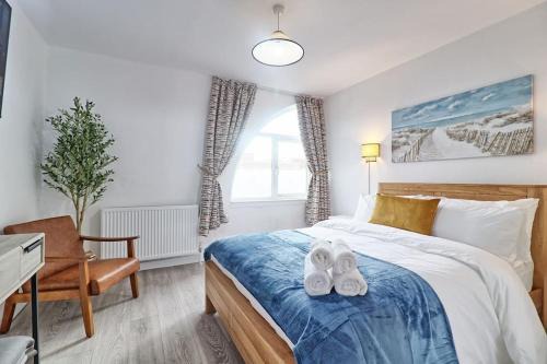 Walton on the Naze Apartment | High view house, 3 bed flat, Number 41A