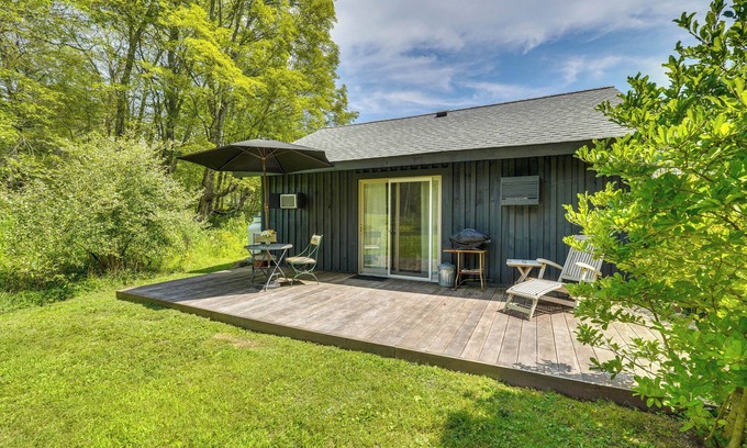 New Paltz Apartment | Highland 1850s Studio Barn on Sprawling 4.5 Acres!