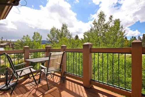The Highlands Apartment | Highland Greens Lodge 305 Condo