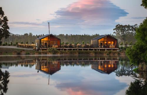 Waitaki District Other | HighTree Chalets