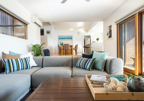 Tootgarook House | Highview