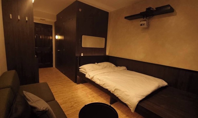 Silang Condo | Highwind - Projector, Playstation 4, Pool
