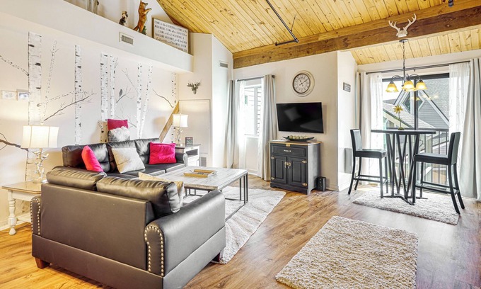 Wintergreen Condo | Hike, Bike & Explore: Wintergreen Resort Condo