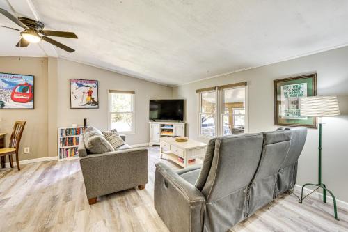 Conway House | Hike, Fish and Ski Black Bear Cabin in Albany