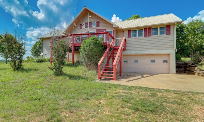 Bruno House | Hike, Fish & Explore: Spacious Yellville Retreat