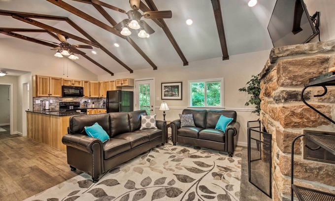 Fort Indiantown Gap Cabin | Hike, Hunt & Unwind: Cozy Cabin Near Hersheypark