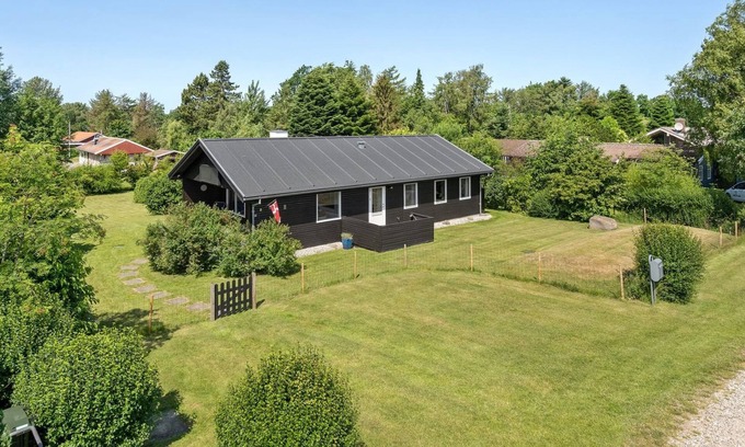 Skødshoved Strand House | "Hila" - 900m from the sea by Interhome