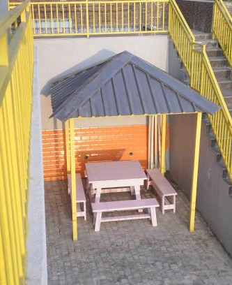 Kumarhatti House | Hillshades Comfy rooms