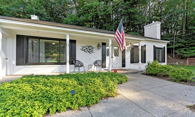 Norton Shores House | Hillside Cottage- Great Vacation Rental with Private Pool