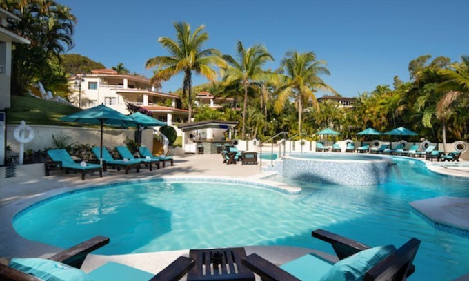 Los Maestros Condo | Hillside Residence Suites - 1 & 2 Bedroom - Gold or Black All-Inclusive