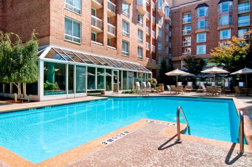 Sandy Springs Hotel | Hilton Atlanta Perimeter Suites