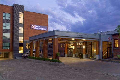 South End Hotel | Hilton Garden Inn Burlington Downtown