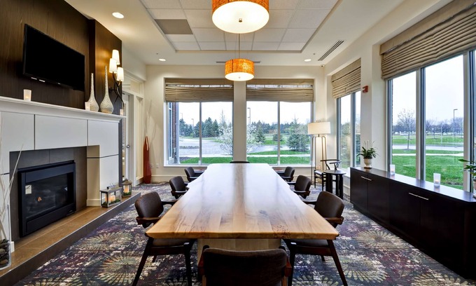Troy Hotel | Hilton Garden Inn Detroit Troy