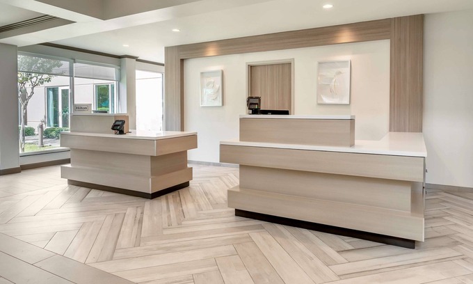 The Woodlands Hotel | Hilton Garden Inn Houston/The Woodlands
