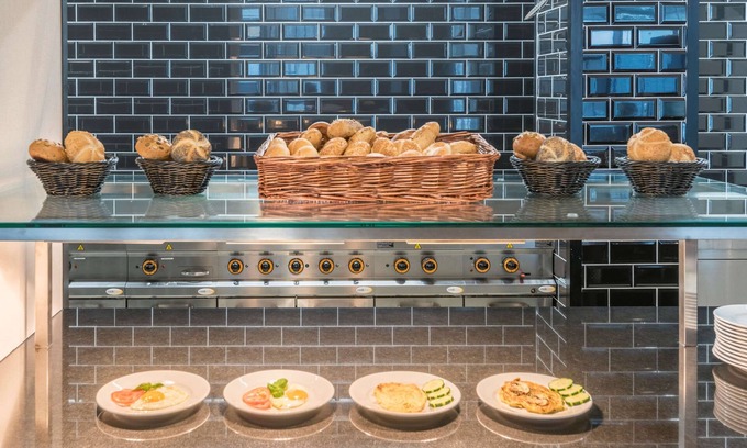 Westend Hotel | Hilton Garden Inn Munich City Centre West, Germany