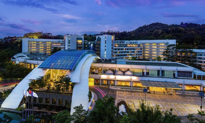 Guangzhou Science City Hotel | Hilton Guangzhou Science City, Free Shuttle Bus during Canton Fair