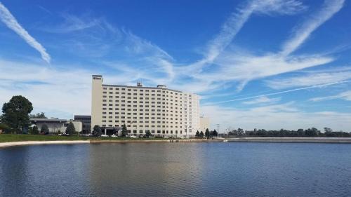 Wynnefield Heights Hotel | Hilton Philadelphia City Avenue