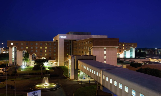 Fiumicino Hotel | Hilton Rome Airport