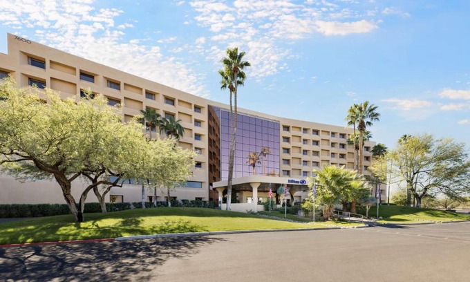 Tucson Hotel | Hilton Tucson East
