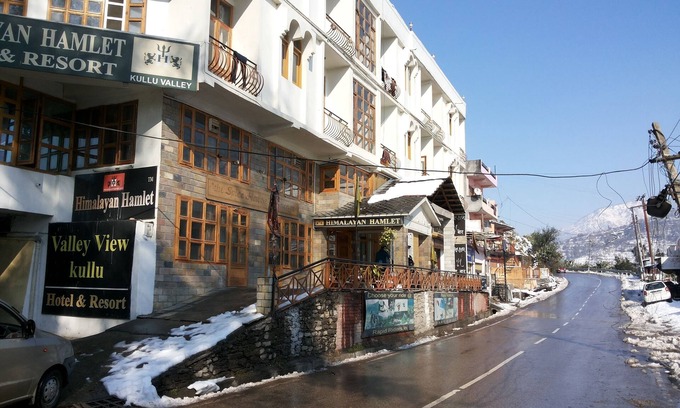 Mohal Hotel | HimalayanHamlet ValleyView