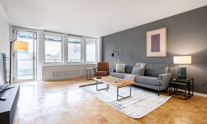 Back Bay Apartment | Hip Back Bay 1BR w/Gym, Doorman, nr. Copley Mall, by Blueground