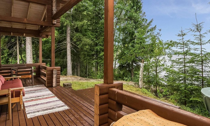 Lotjola House | Hirsiniemi by Interhome