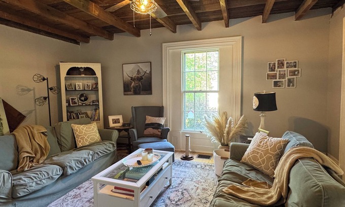 Hampden Other | Historic 1855 farmhouse close to concert venue